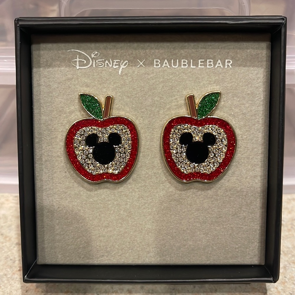 NEW DISNEY X BAUBLEBAR Apple Mickey School Teacher Stud Earrings